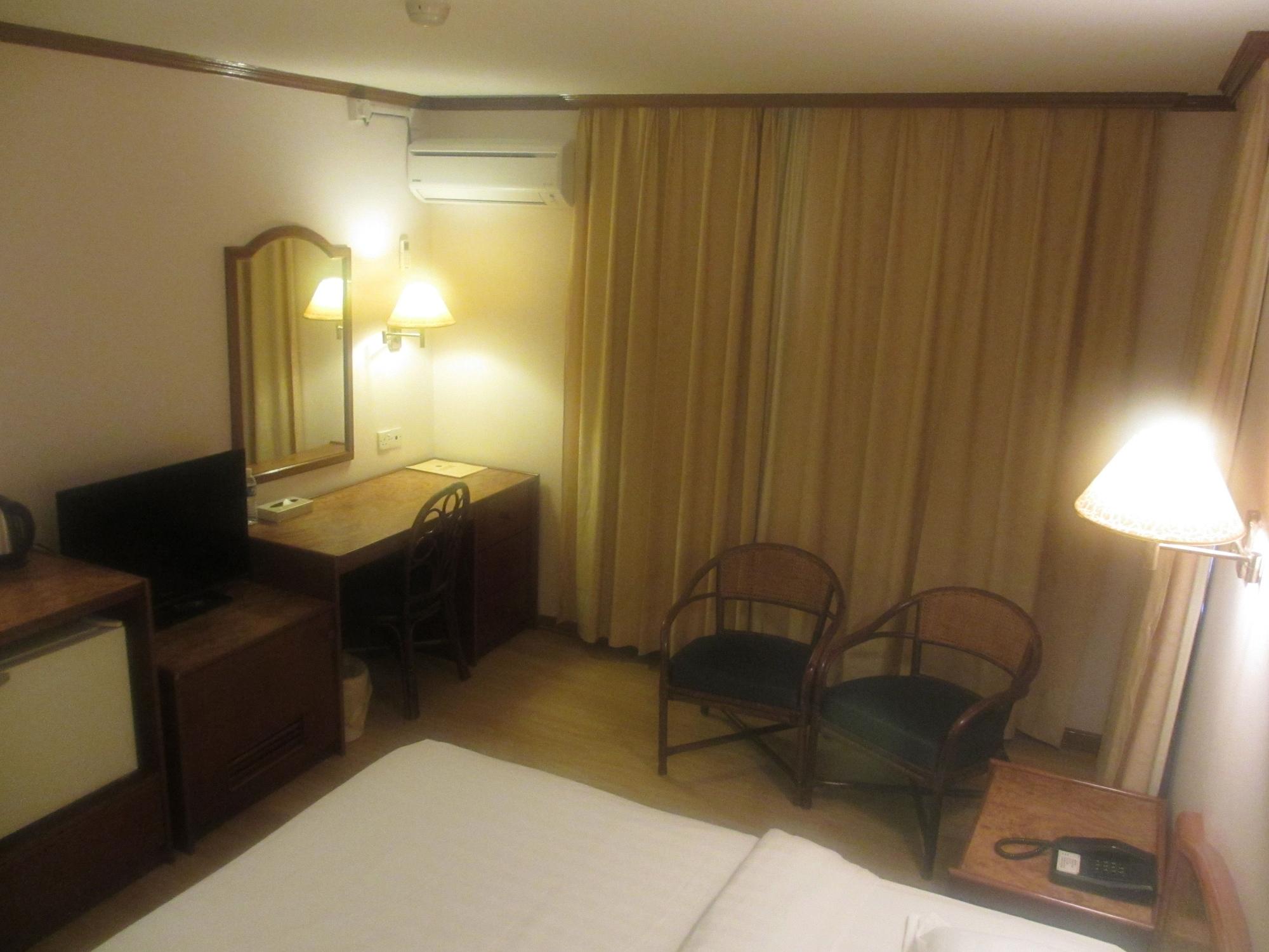 Sanbay Hotel SDK Extérieur photo