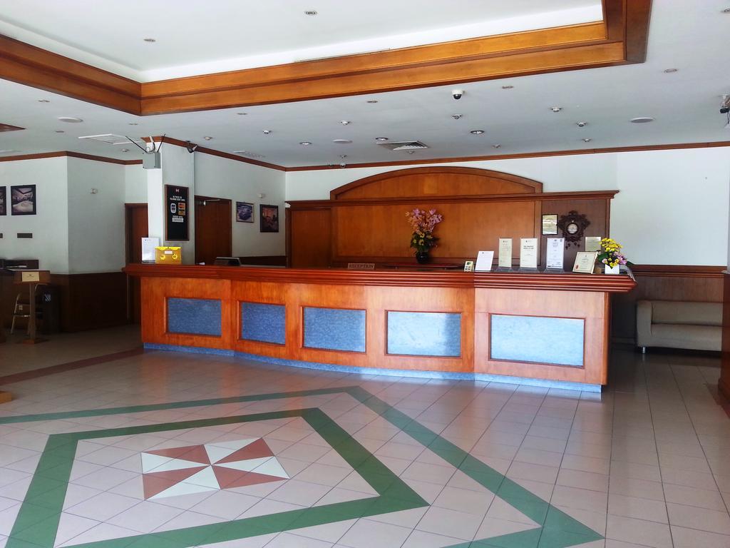 Sanbay Hotel SDK Extérieur photo