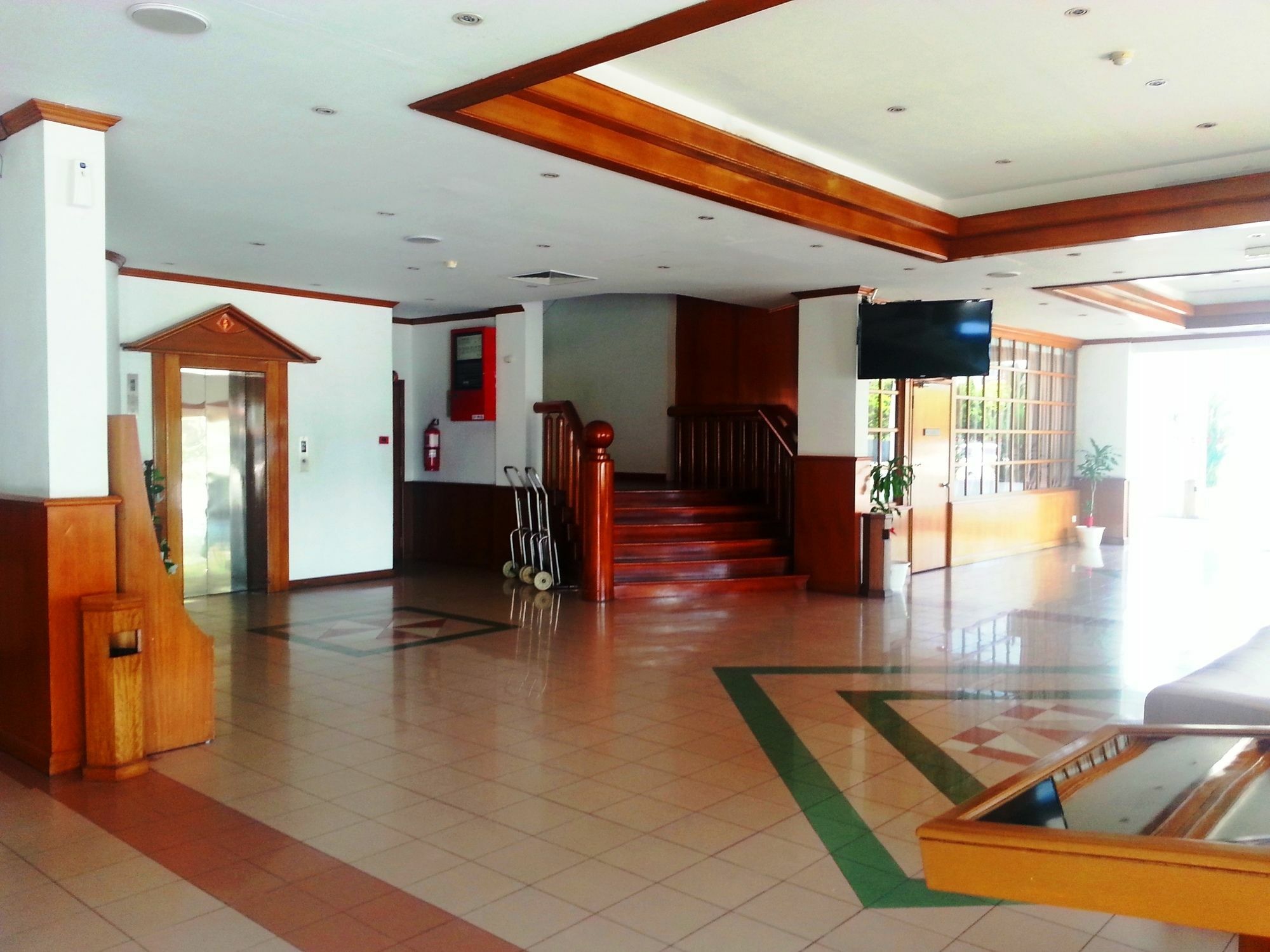 Sanbay Hotel SDK Extérieur photo